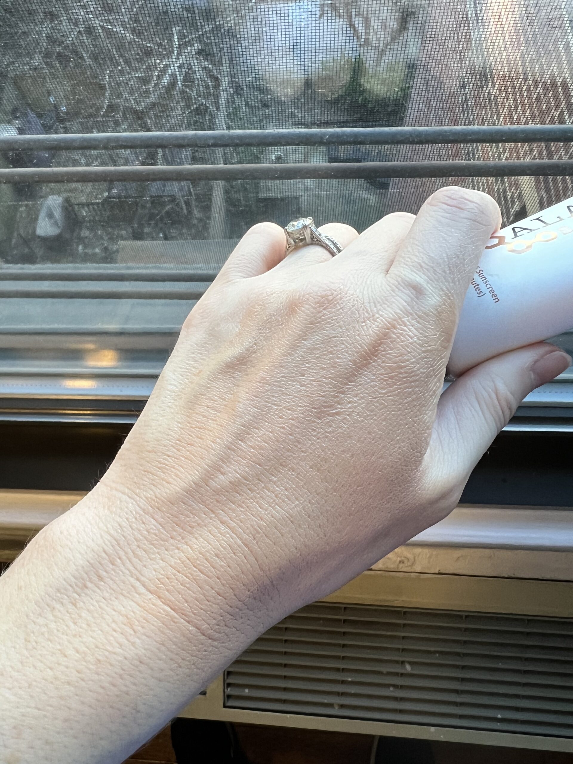 Alastin Sunscreen SPF review Alastin Sunscreen SPF review